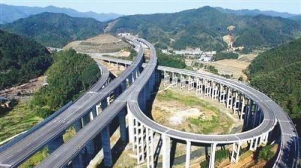 京臺高速 跨海之路再進一步，公路工程直通寶島新篇章